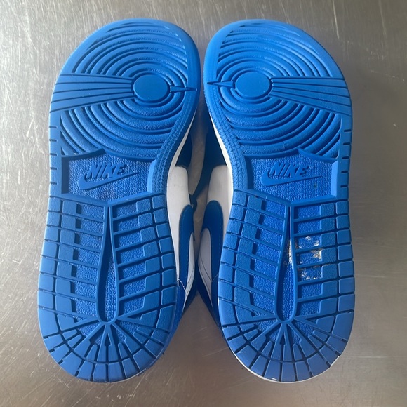 Air Jordan Low White/Royal Blue/Black - Picture 11 of 16